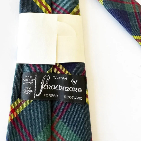 Strathmore Woolen Company Forfar Scotland Tie Marines Leathernecks Dress NWT New - Picture 3 of 5